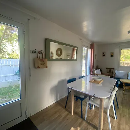 Holiday home Maison De A La Tranche-sur-mer, Proche Et Commerces, 3 Chambres, Terrasse Et Jardin - Fr-1-22-365