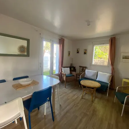 Maison De A La Tranche-sur-mer, Proche Et Commerces, 3 Chambres, Terrasse Et Jardin - Fr-1-22-365 別荘 *